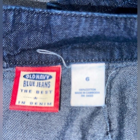 Old Navy Jean Skirt, with Back Zipper - Picture 2 of 5